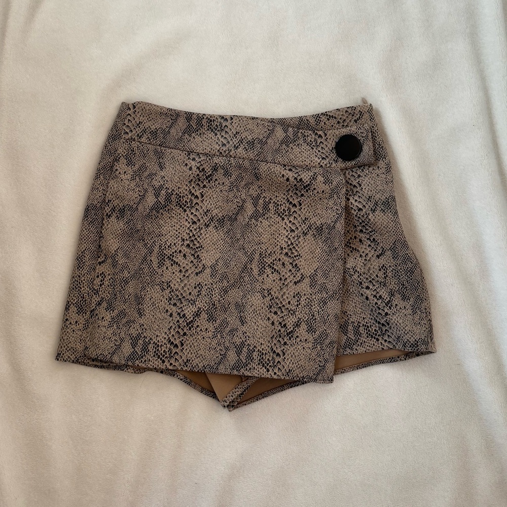 Zara Snakeskin Skort